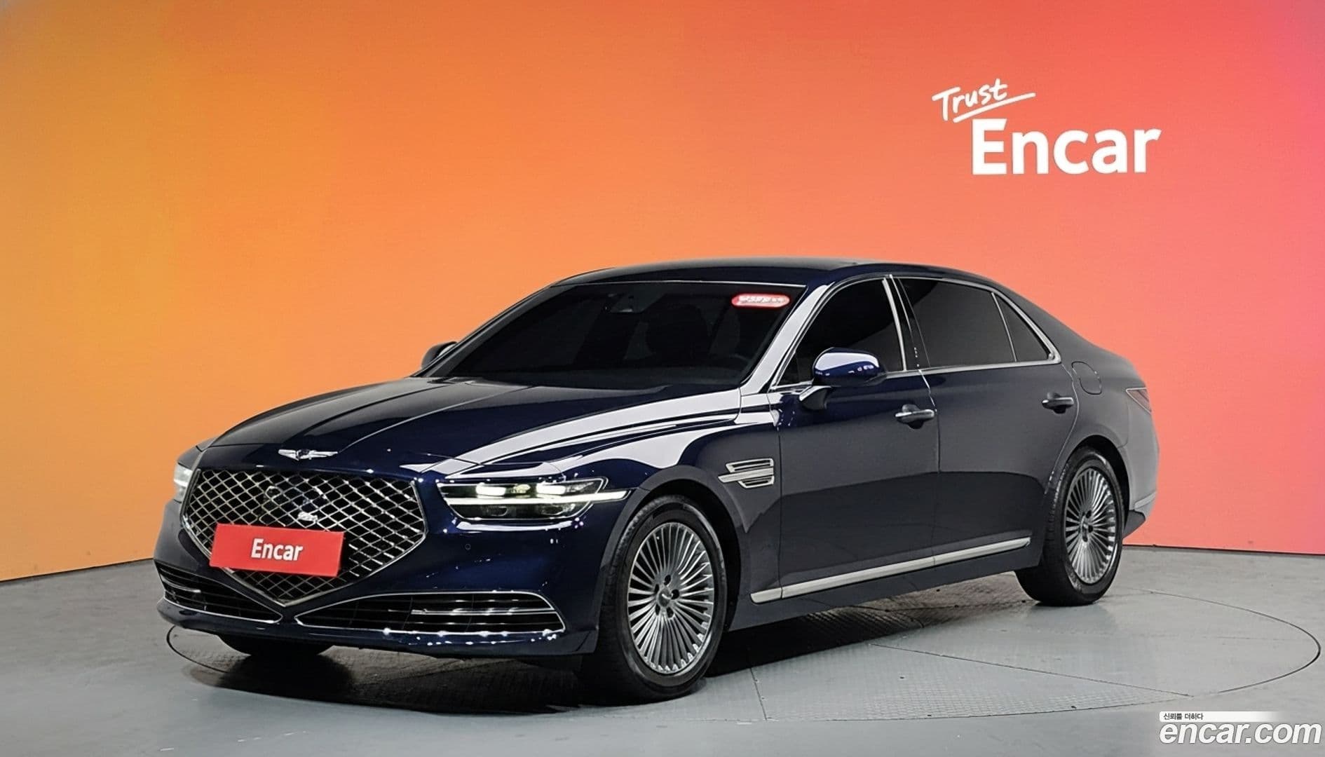 Main__Slider__Photo:G90 Genesis 2019.6-0