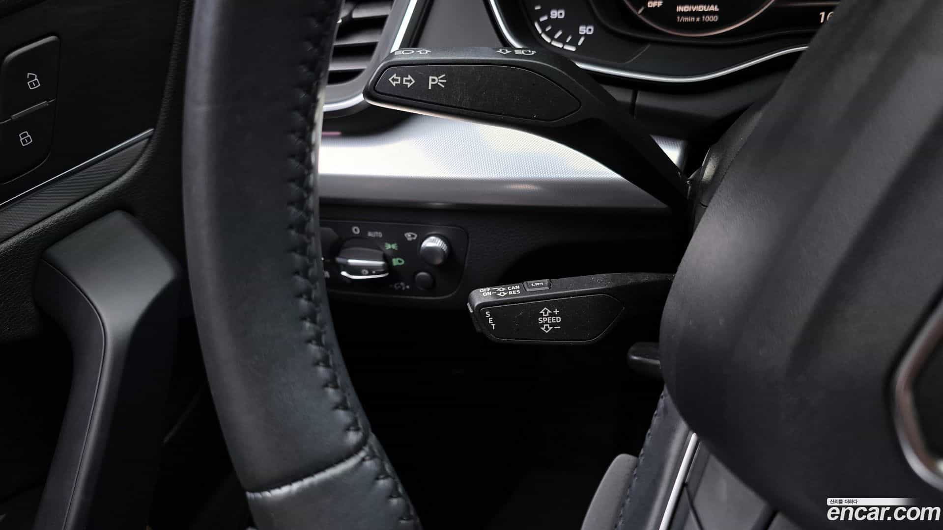 Q5 Audi 2020.7-OPTION-022