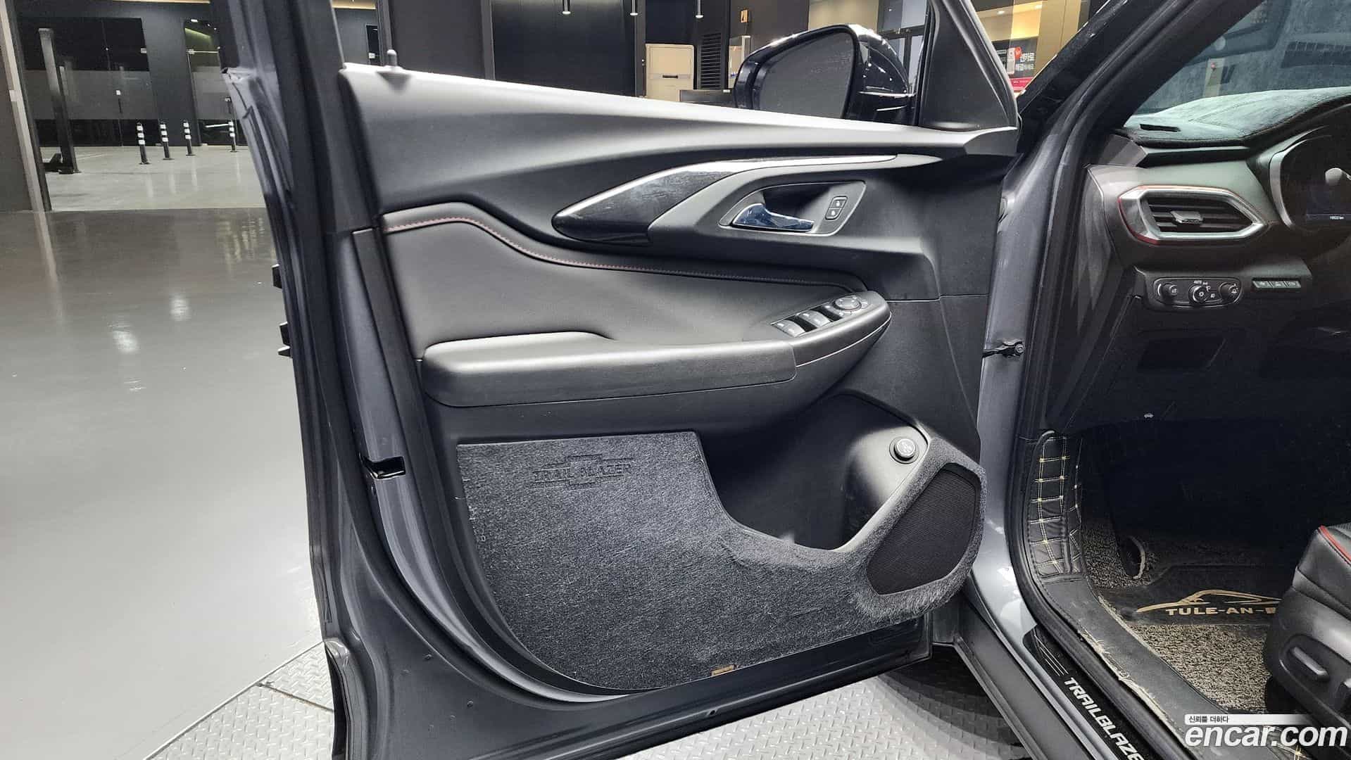 Trailblazer Chevrolet 2021.2-INNER-034