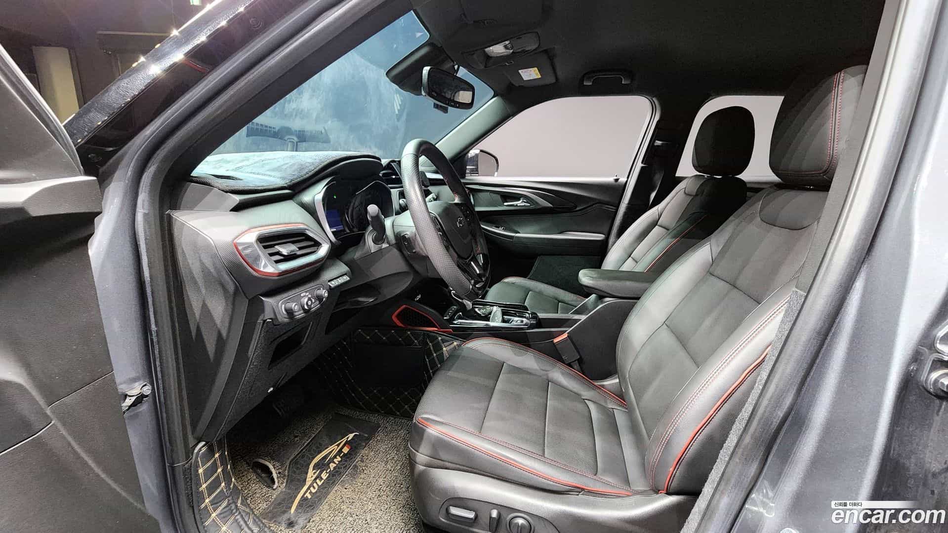 Trailblazer Chevrolet 2021.2-OPTION-041