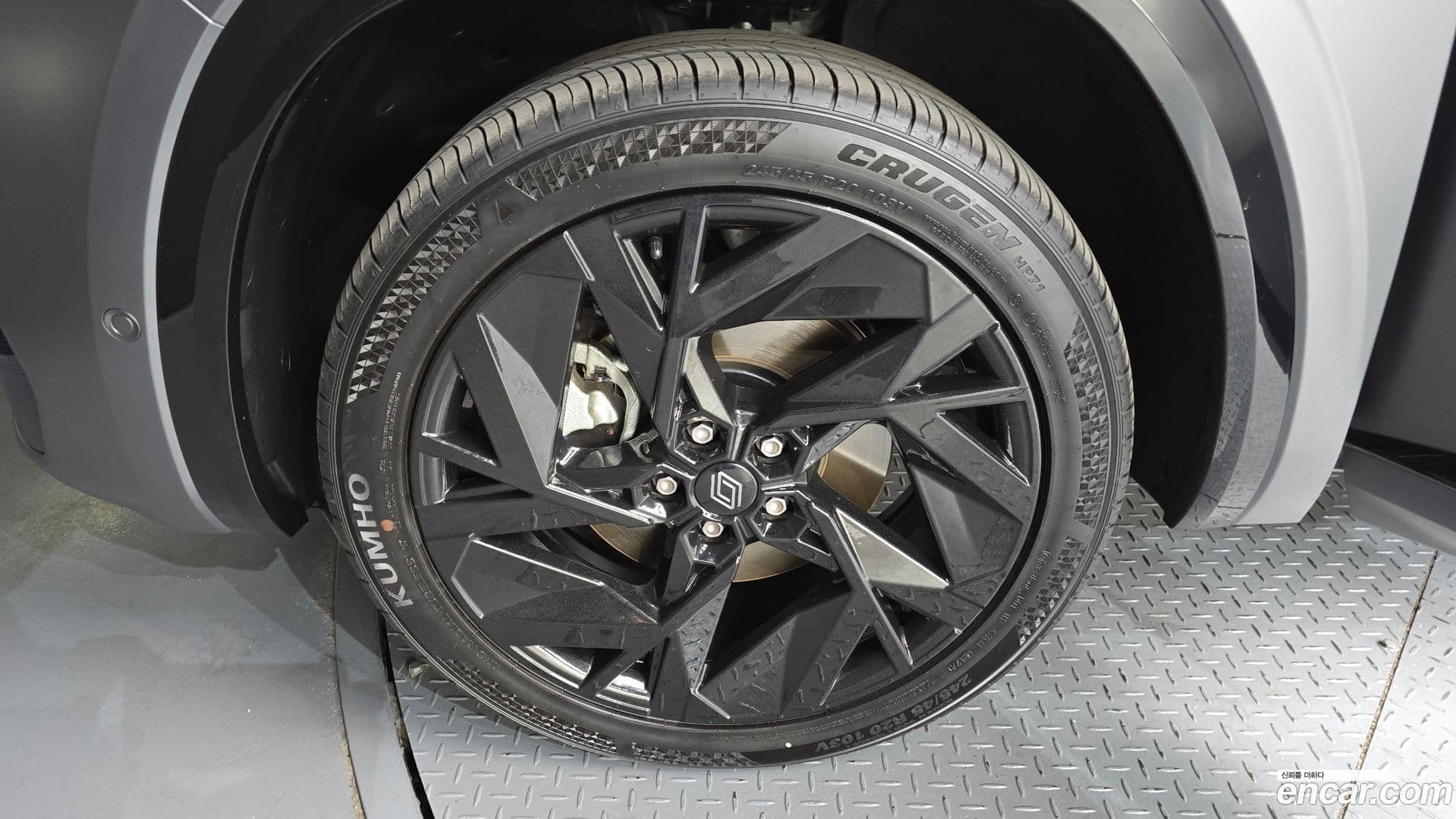 Main__Slider__Photo:Grand Koleos Renault Korea 2024.10-4