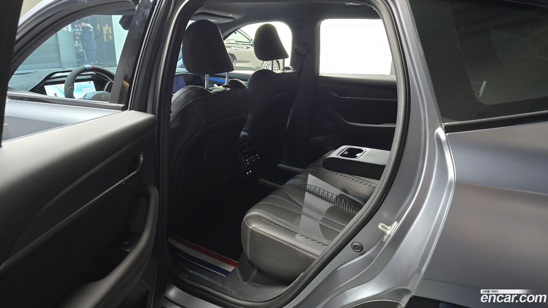 Main__Slider__Photo:Grand Koleos Renault Korea 2024.10-10