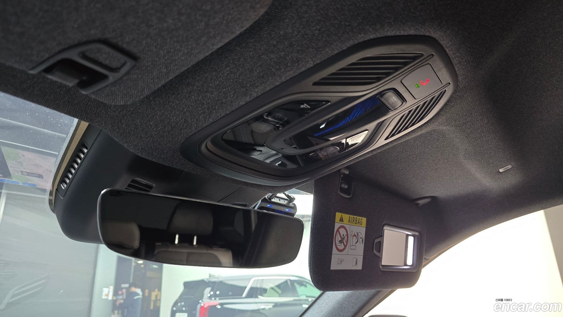 Main__Slider__Photo:Grand Koleos Renault Korea 2024.10-16