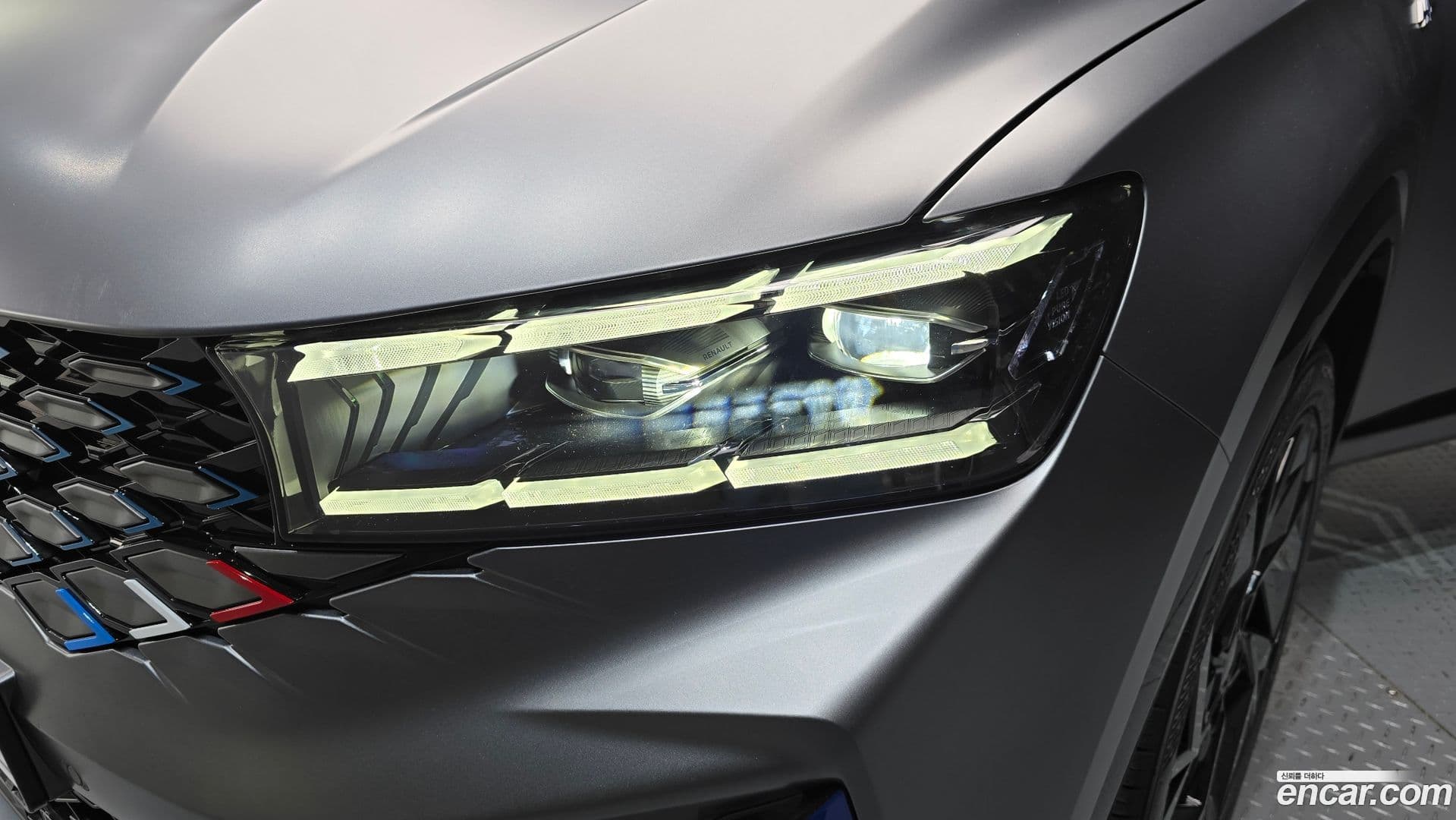 Main__Slider__Photo:Grand Koleos Renault Korea 2024.10-21