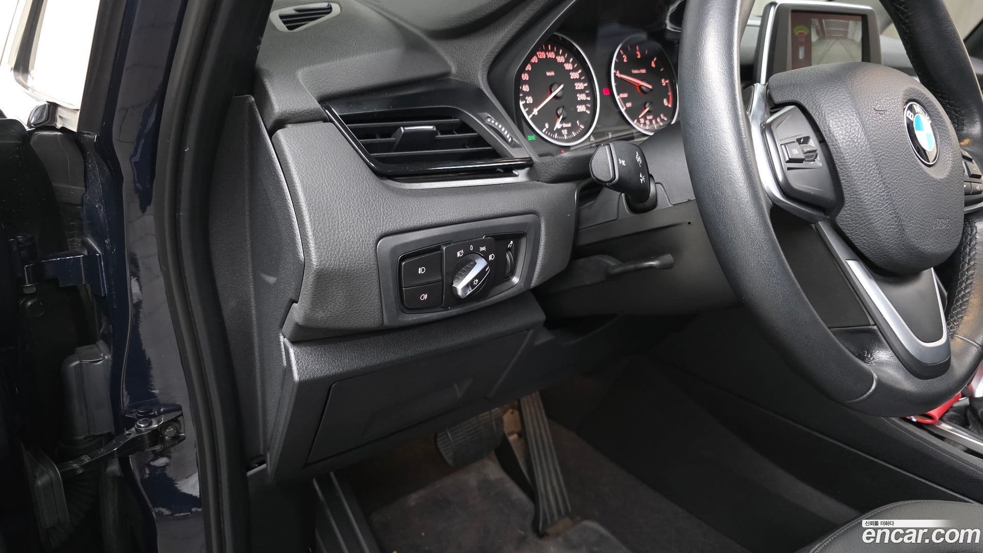 Main__Slider__Photo:2-Series BMW 2018.1-12
