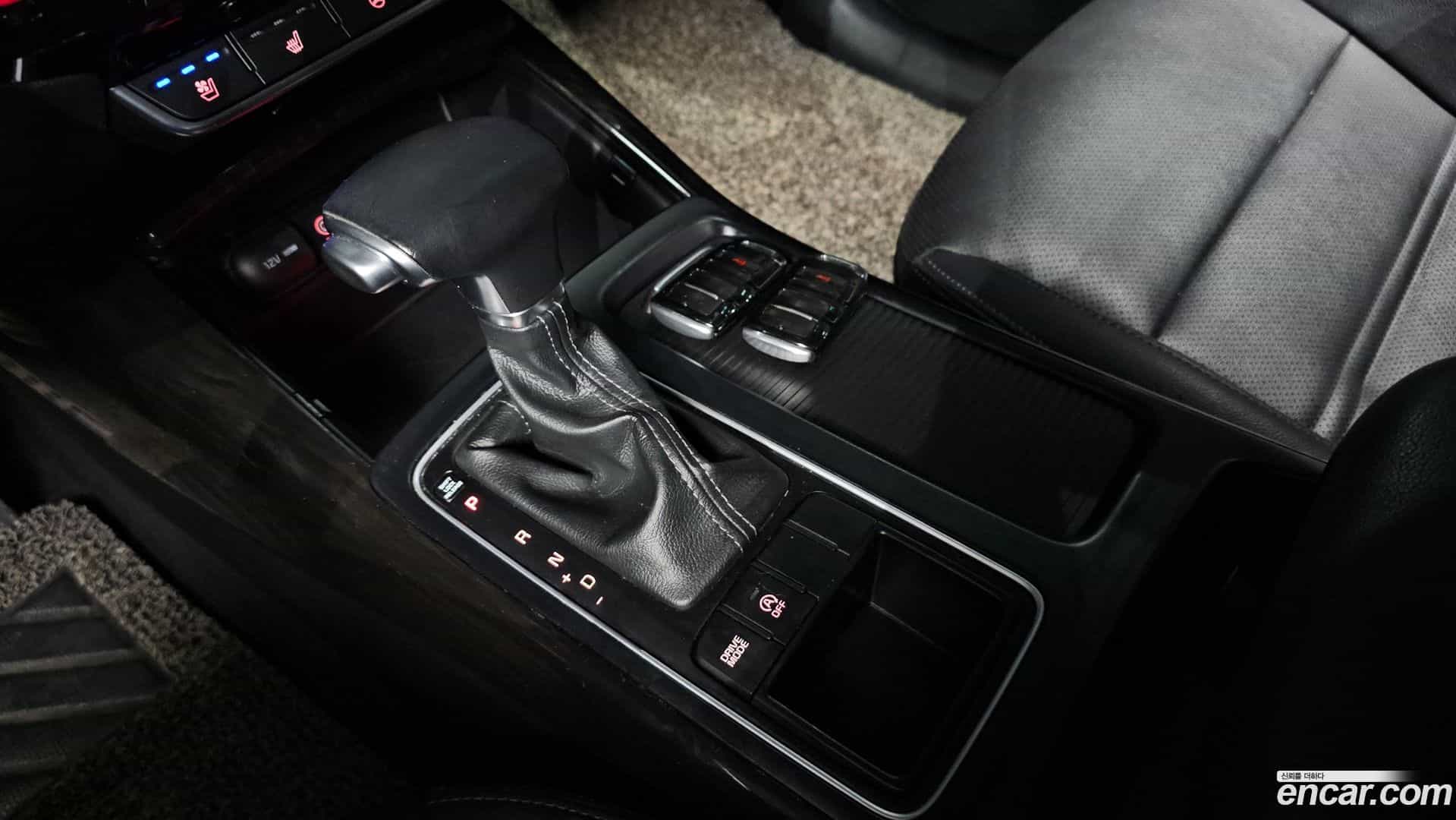Sorento Kia 2018.5-INNER-009