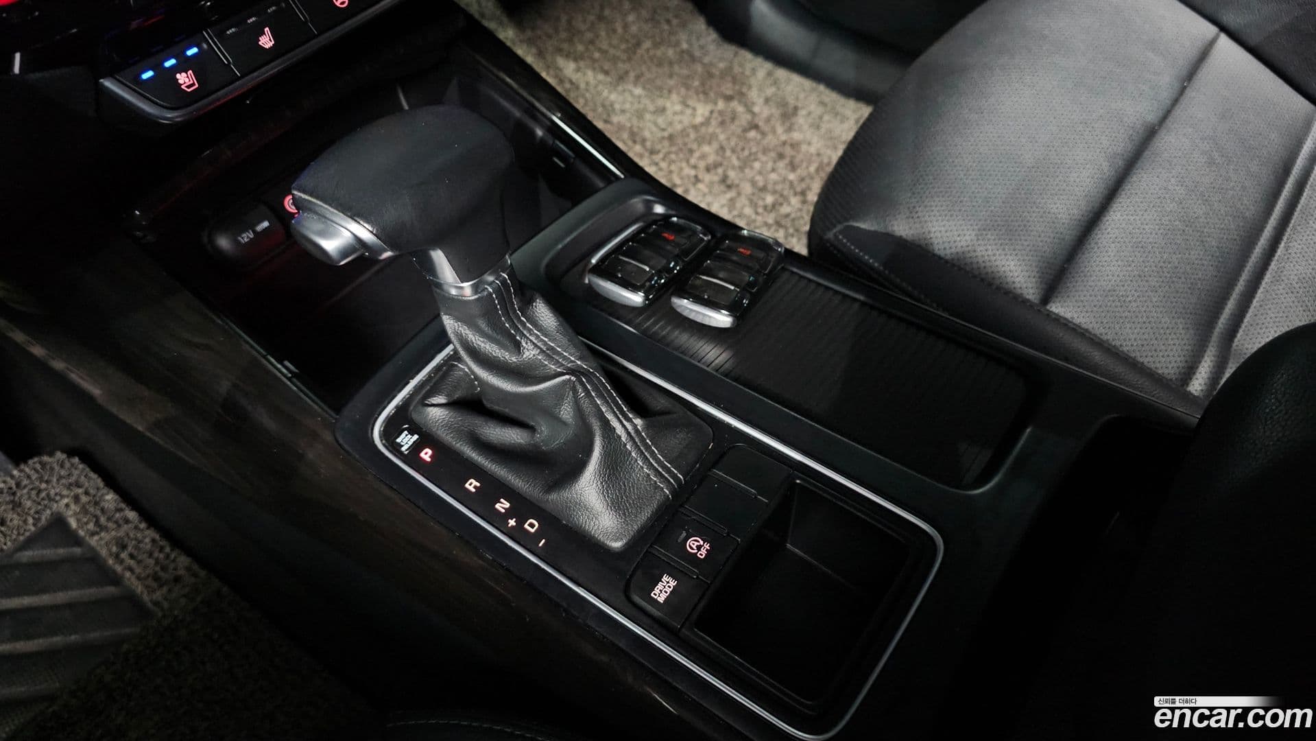 Main__Slider__Photo:Sorento Kia 2018.5-8