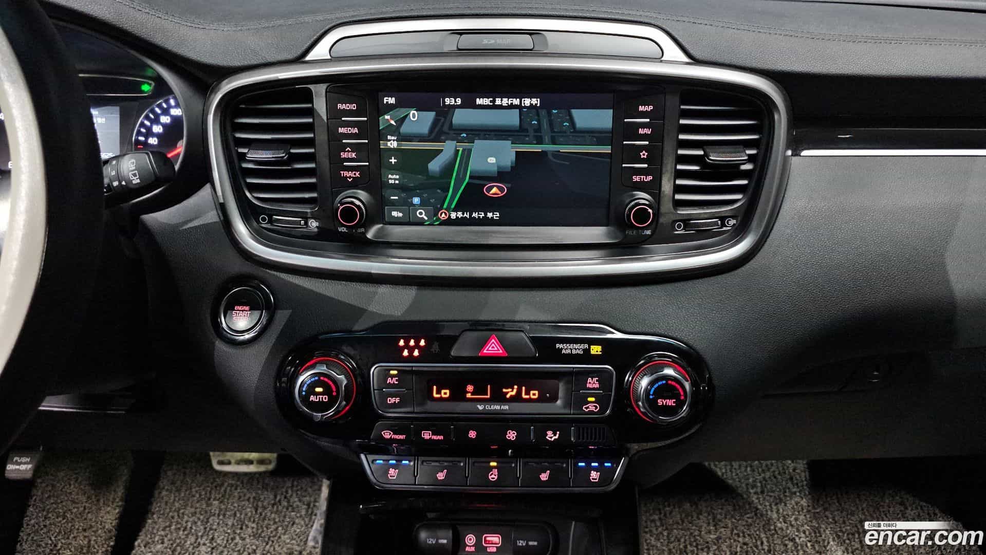 Sorento Kia 2018.5-OPTION-016