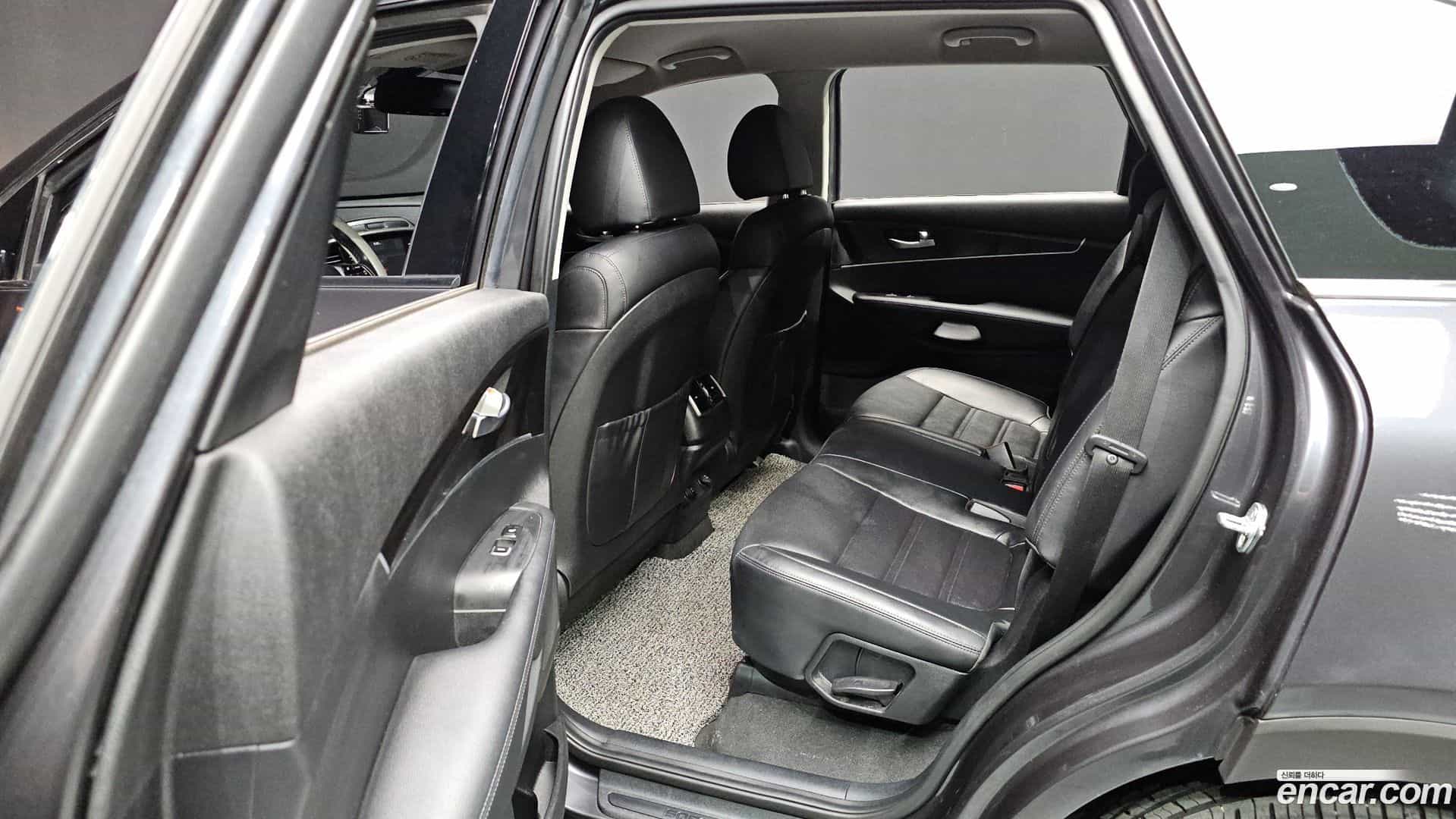 Sorento Kia 2018.5-OPTION-022