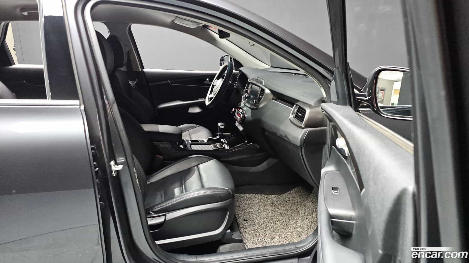 Sorento Kia 2018.5-OPTION-023