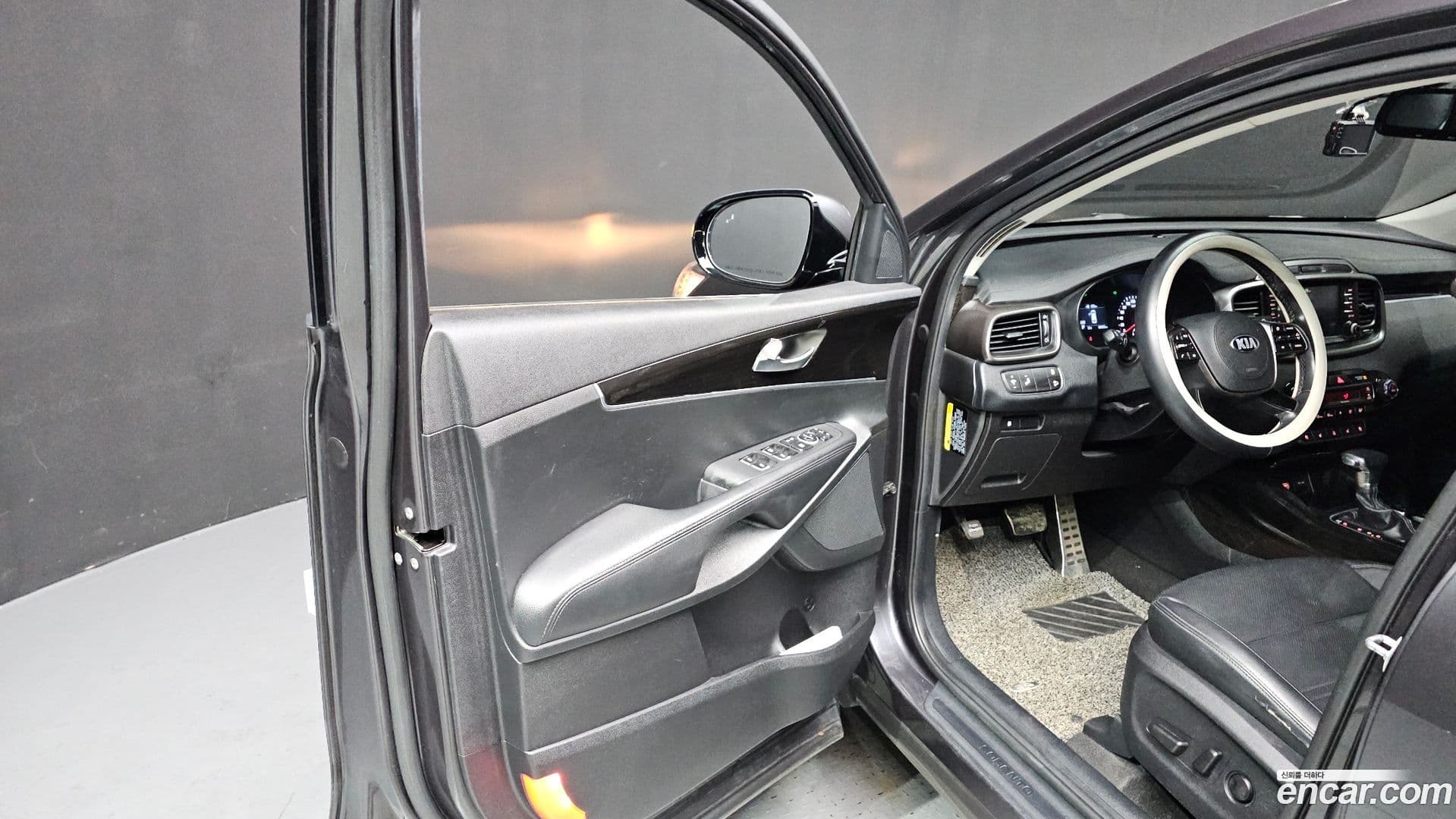 Main__Slider__Photo:Sorento Kia 2018.5-23