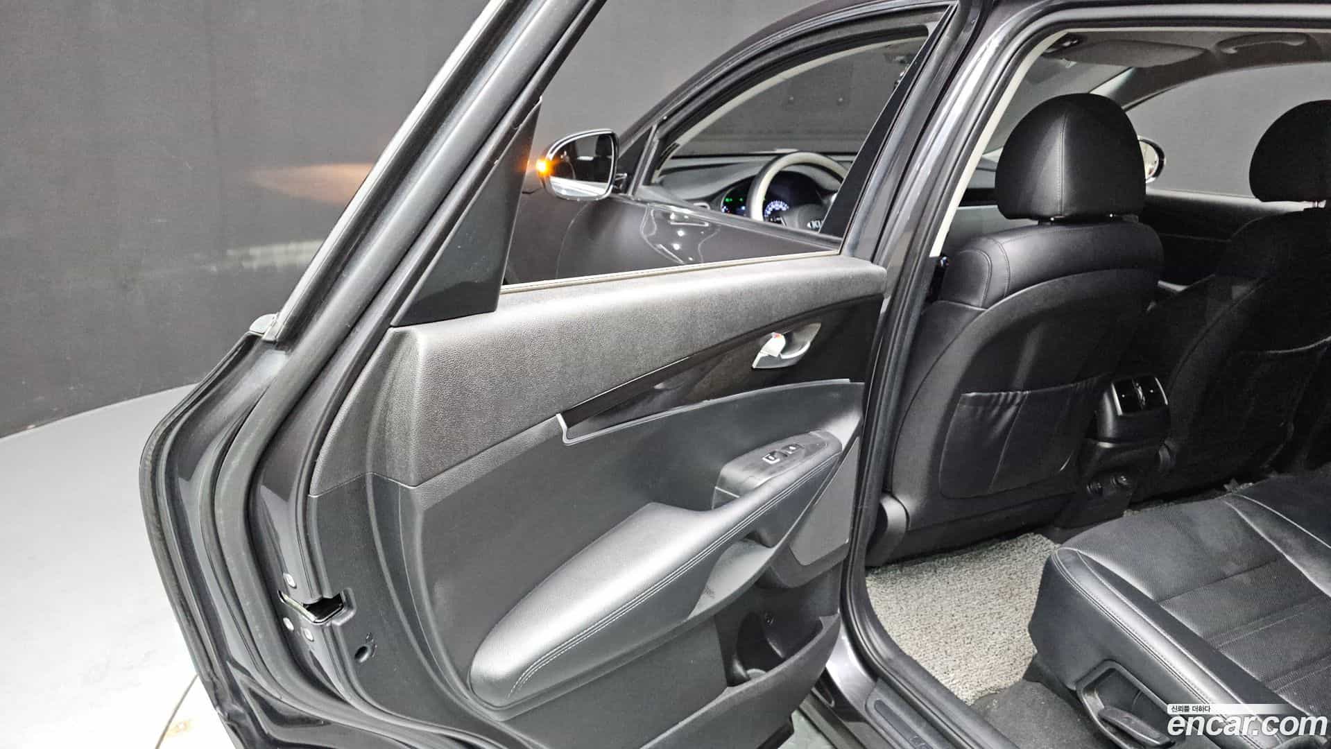 Sorento Kia 2018.5-INNER-035
