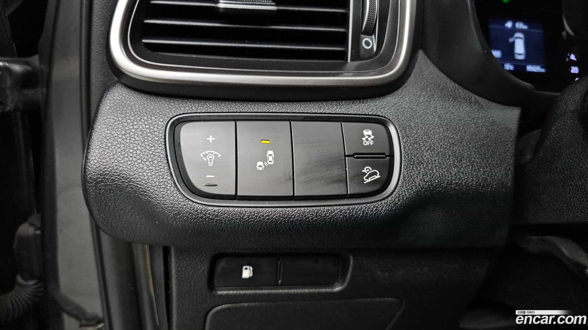 Sorento Kia 2018.5-OPTION-040
