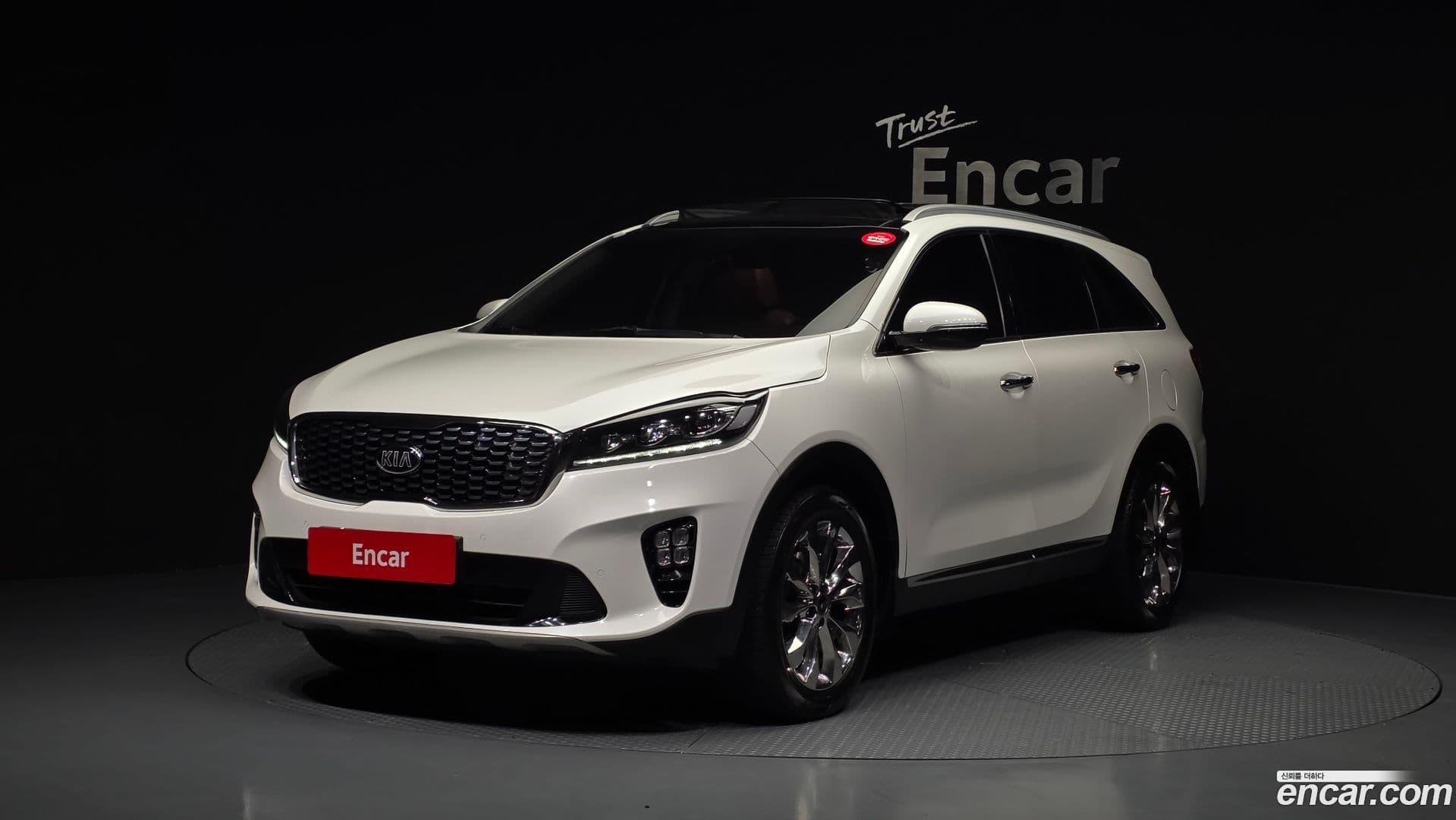 Main__Slider__Photo:Sorento Kia 2018.1-0