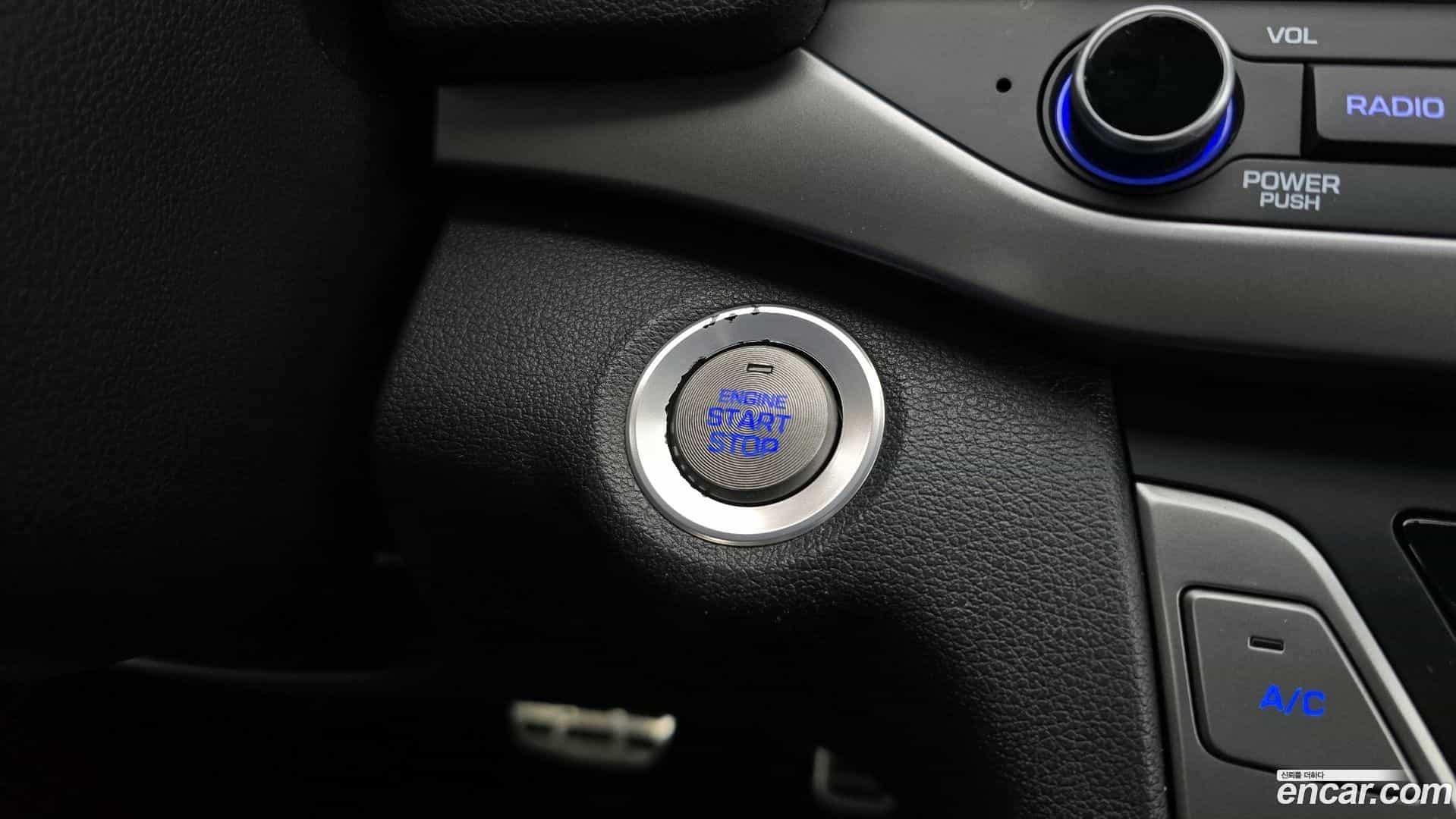 AVANTE Hyundai 2018.7-OPTION-022