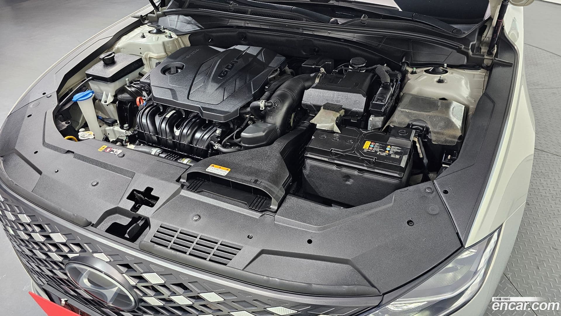 Main__Slider__Photo:Grandeur Hyundai 2020.10-5