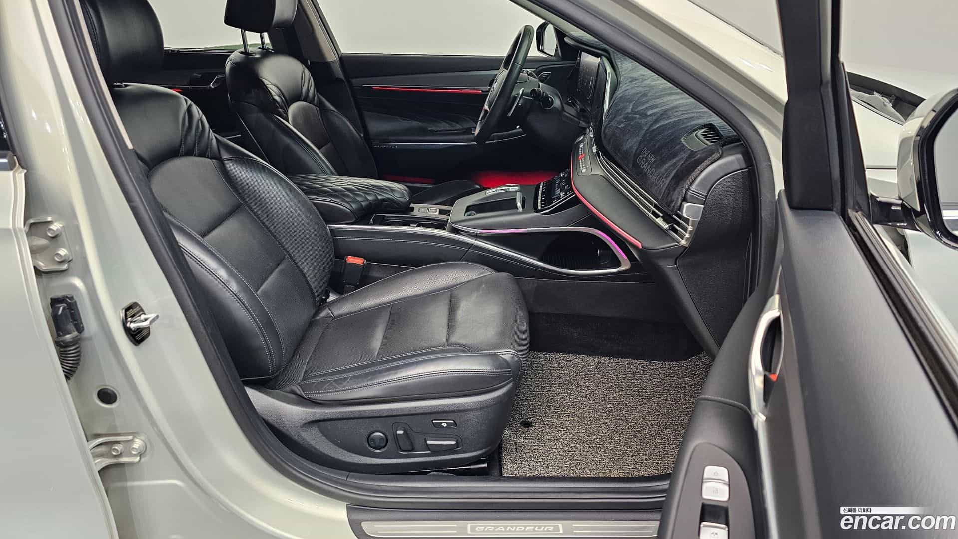 Grandeur Hyundai 2020.10-OPTION-016