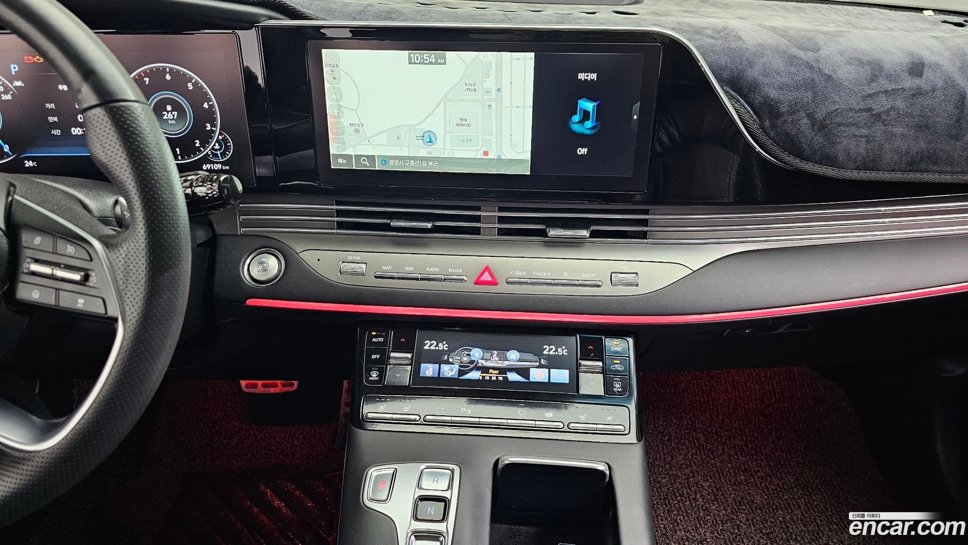 Main__Slider__Photo:Grandeur Hyundai 2020.10-15