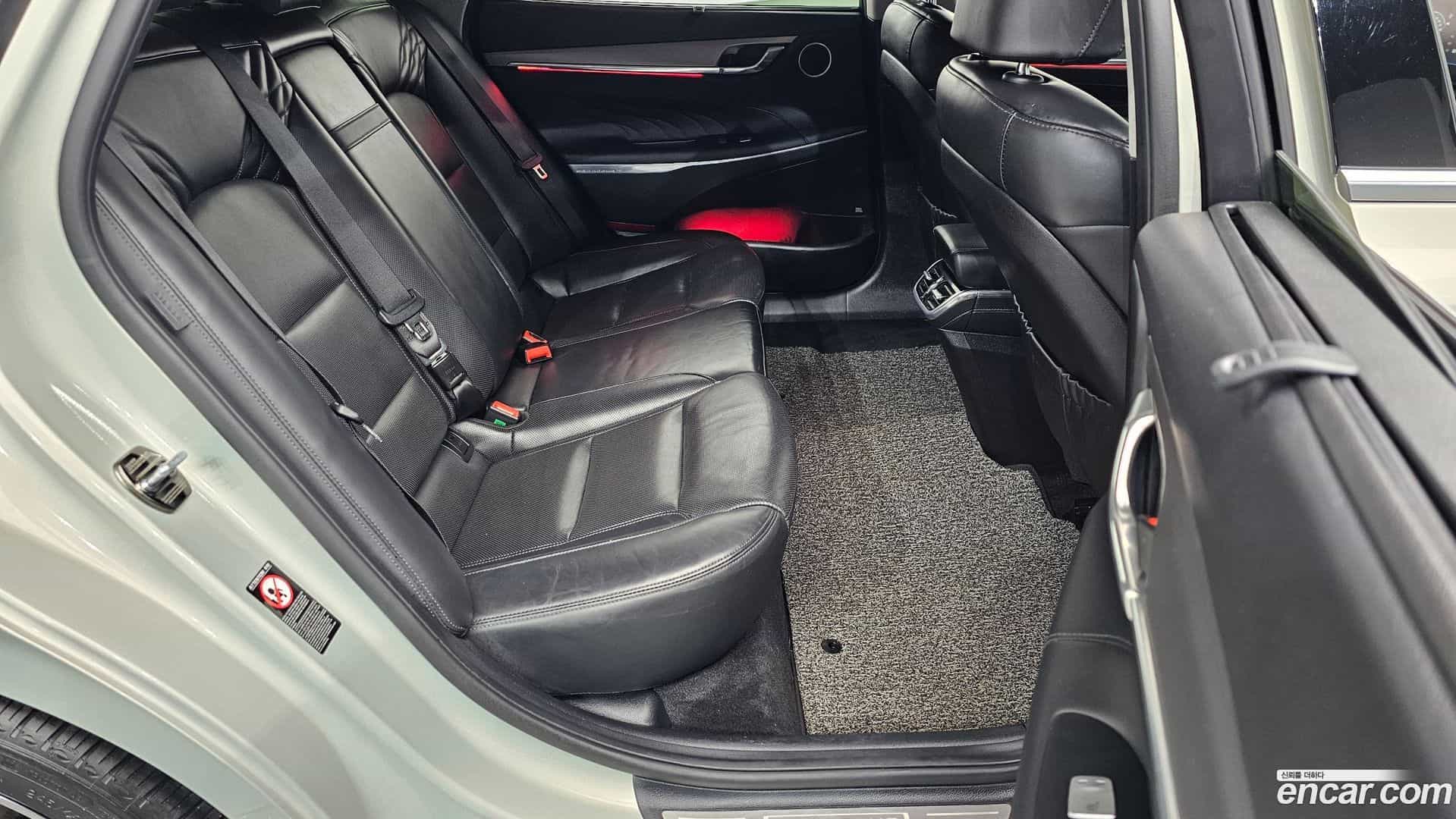 Grandeur Hyundai 2020.10-INNER-036