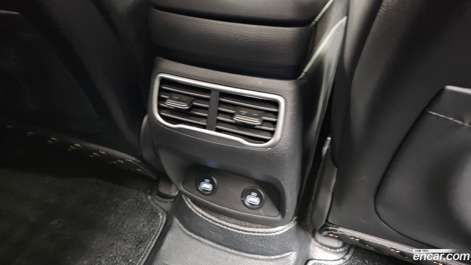 Main__Slider__Photo:Santafe Hyundai 2023.5-31