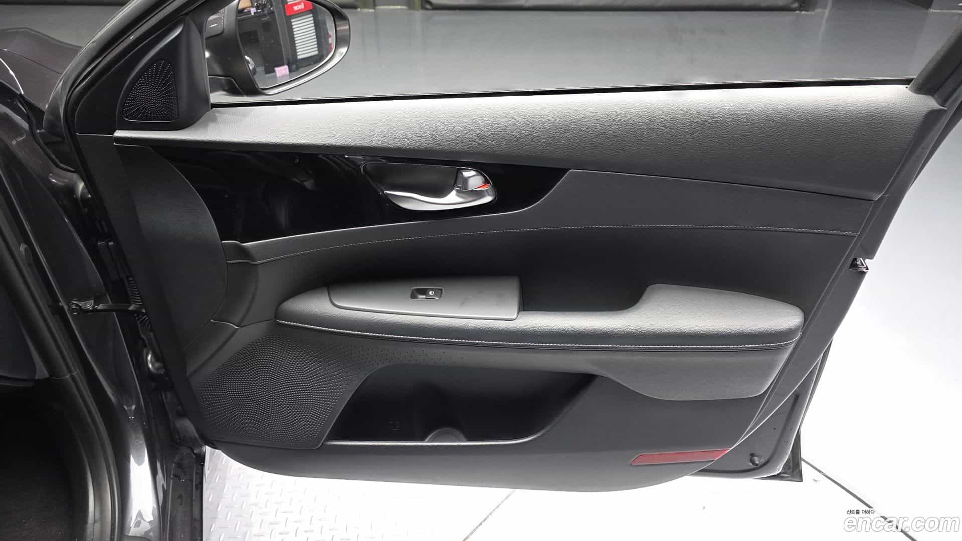 K3 Kia 2021.5-INNER-034