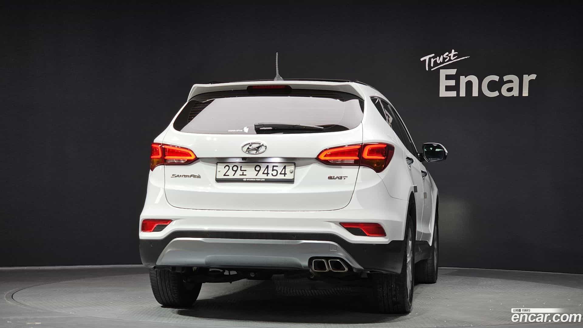 Santafe Hyundai 2015.6-OUTER-004