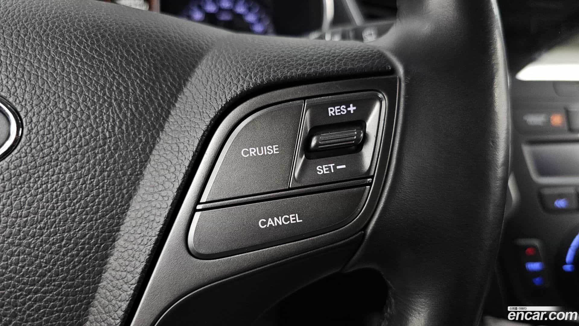 Santafe Hyundai 2015.6-OPTION-040