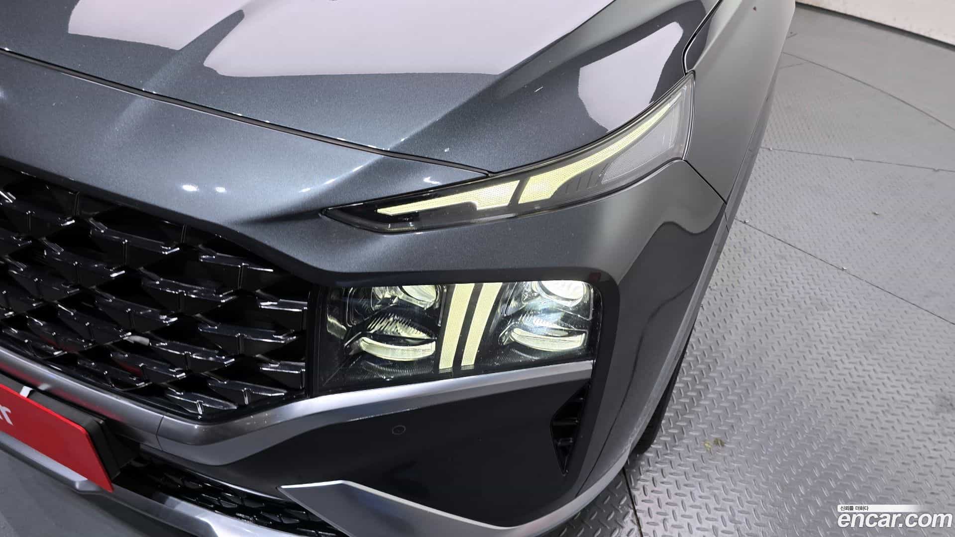 Santafe Hyundai 2021.1-OUTER-032
