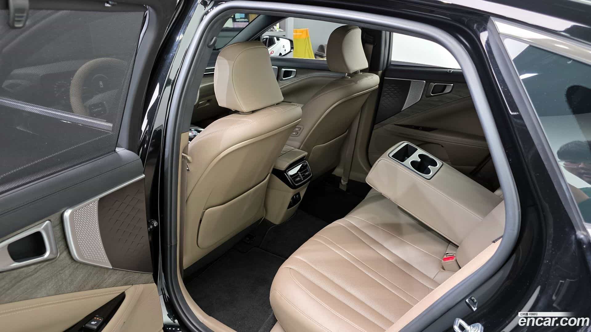 K8 Kia 2023.1-OPTION-016