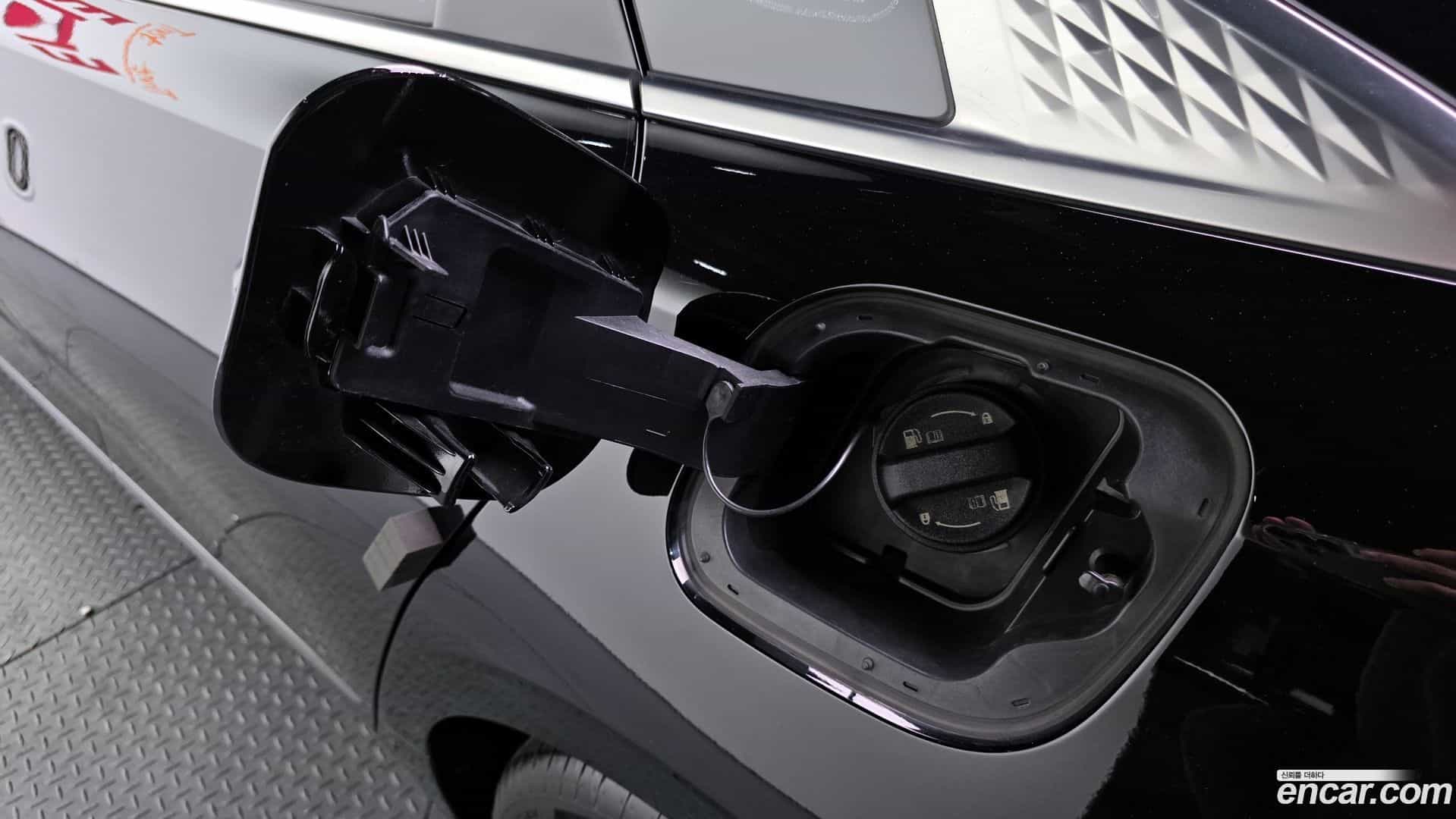 K8 Kia 2023.1-INNER-036