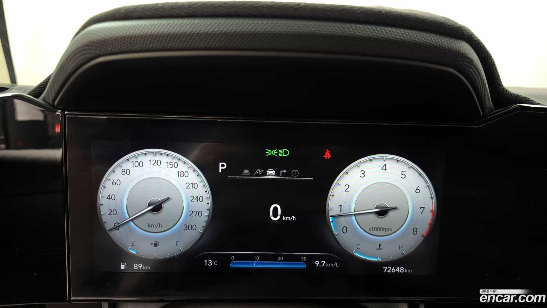 AVANTE Hyundai 2022.1-INNER-008