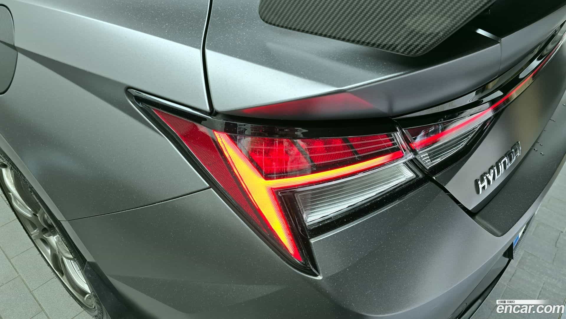 AVANTE Hyundai 2022.1-OUTER-033