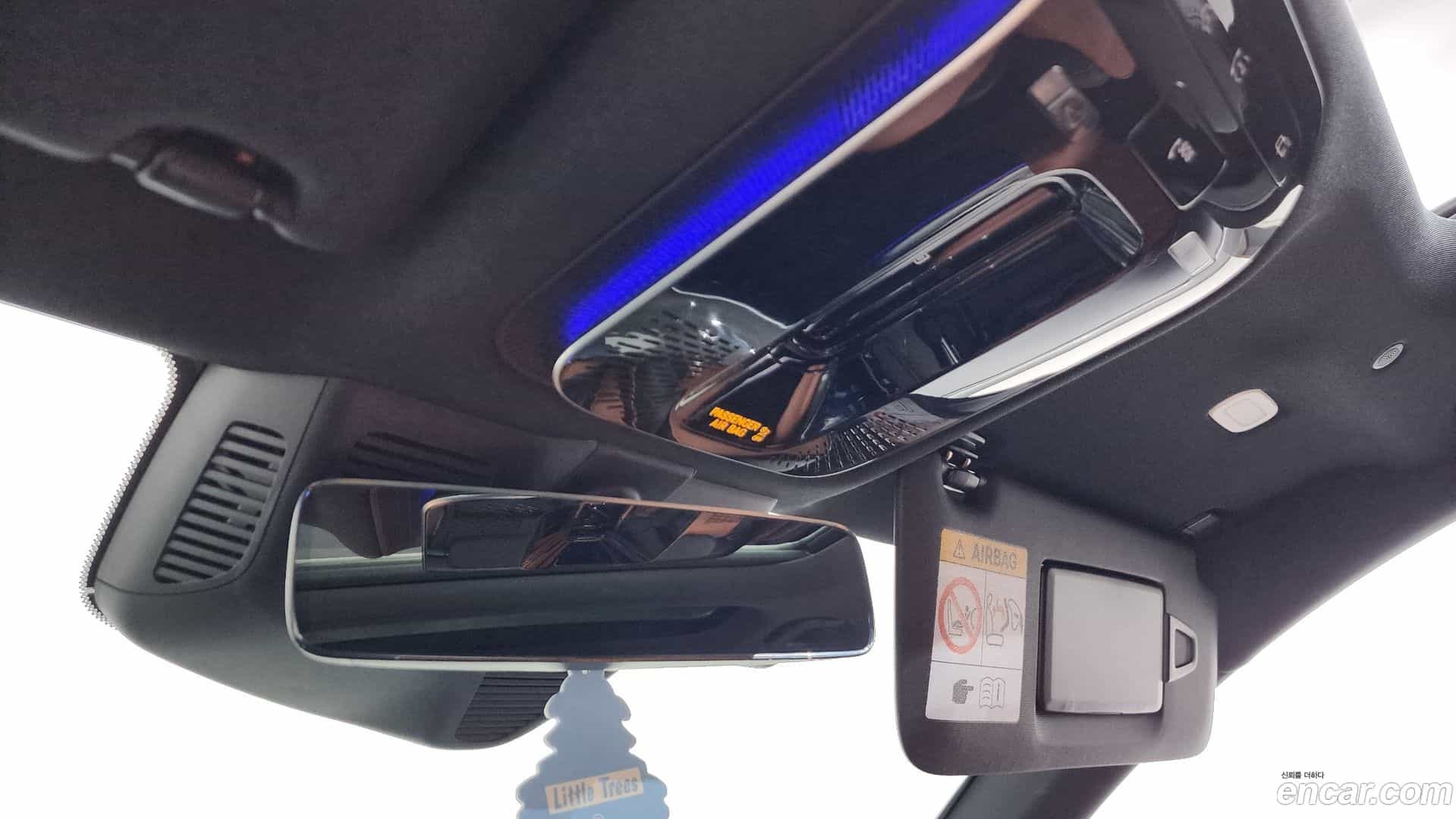 C-Class Mercedes-Benz 2023.1-OPTION-021