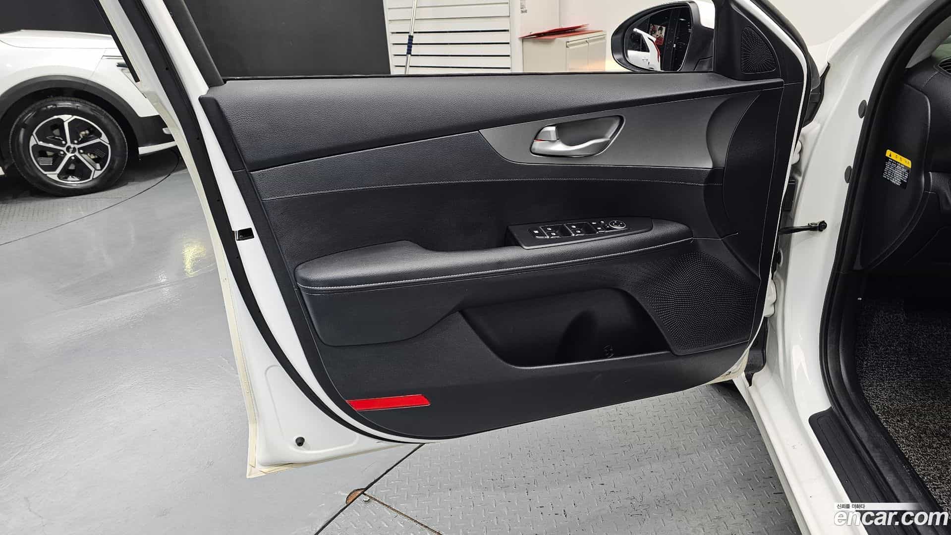 K3 Kia 2018.5-INNER-034