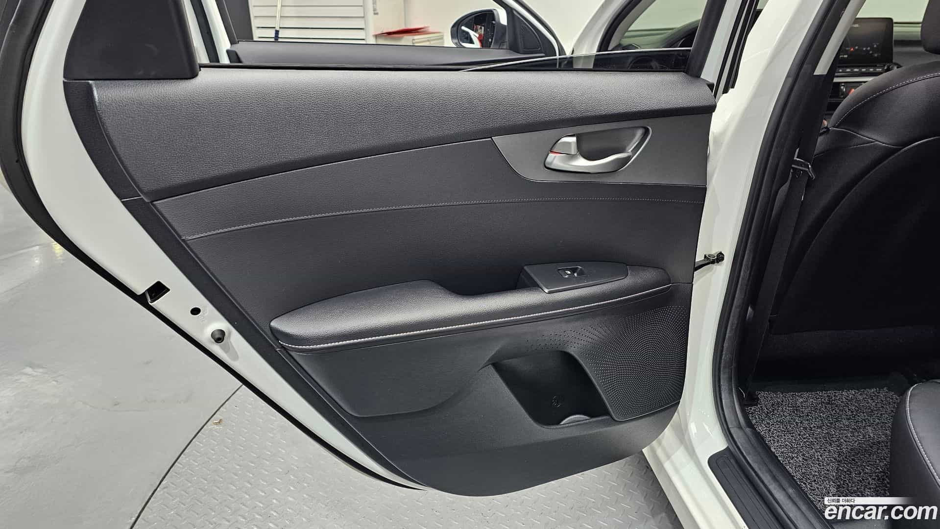 K3 Kia 2018.5-INNER-035