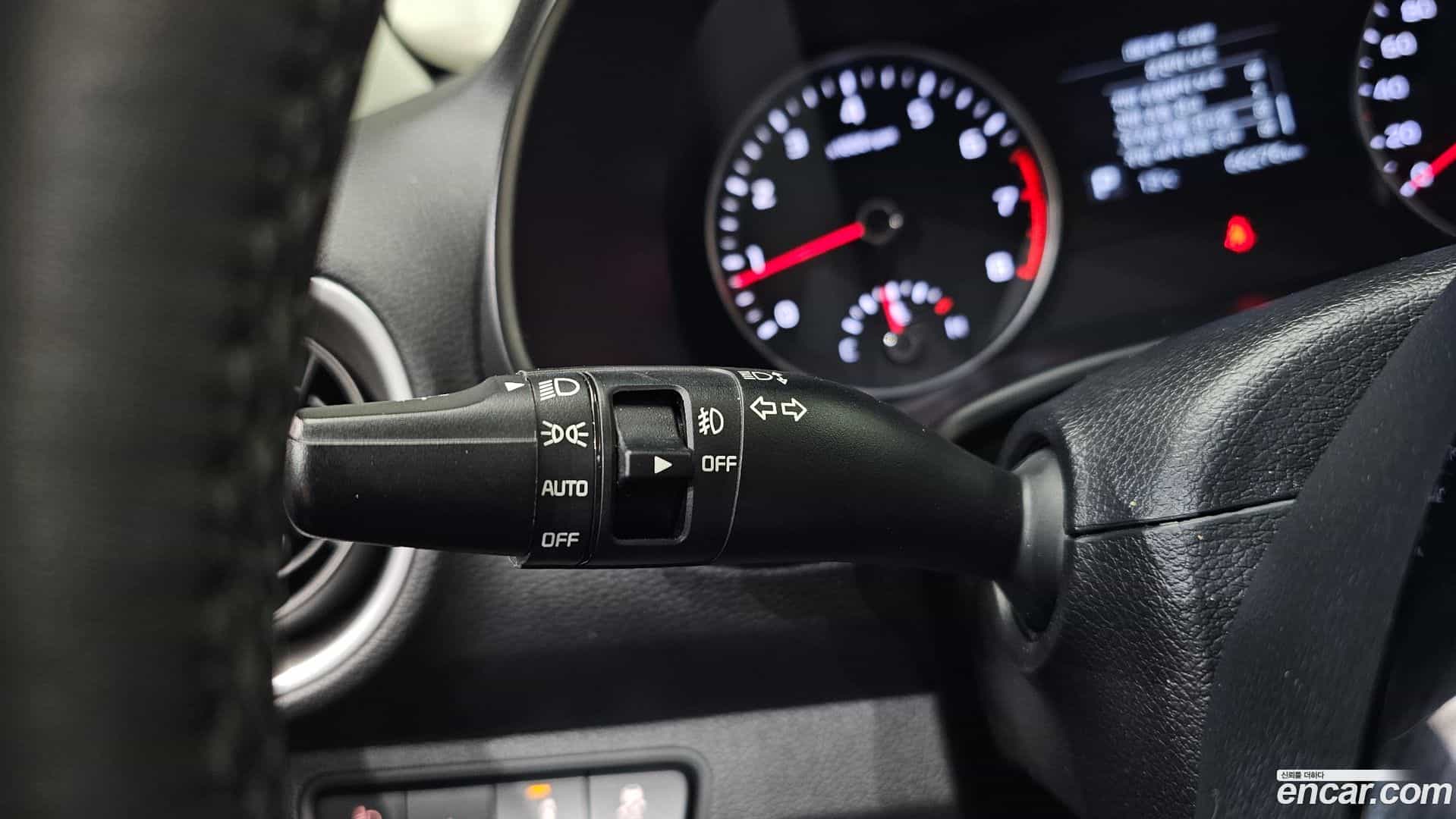 K3 Kia 2018.5-OPTION-040