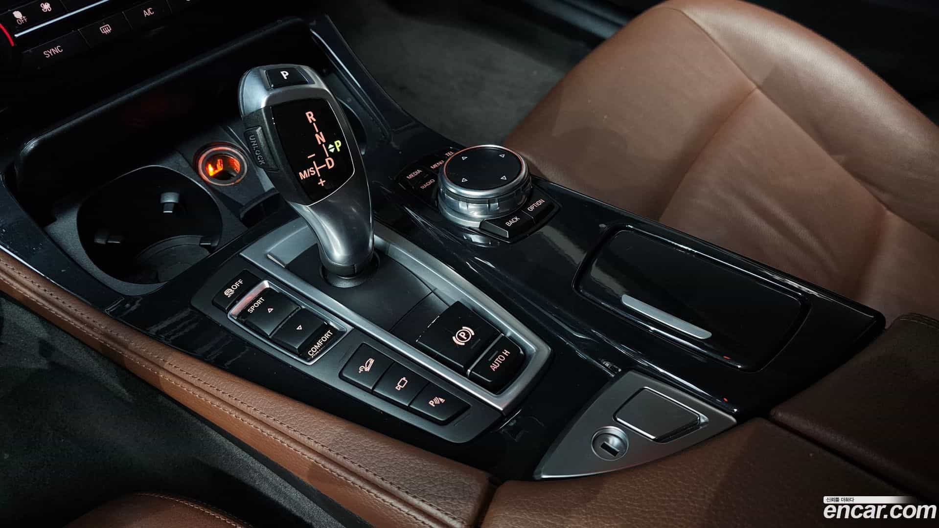 5-Series BMW 2016.8-INNER-009