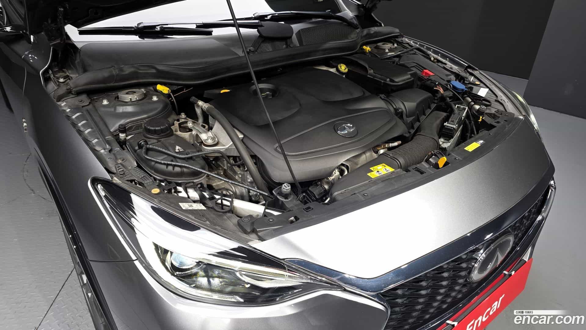 Q30 Infiniti 2019.4-OUTER-006