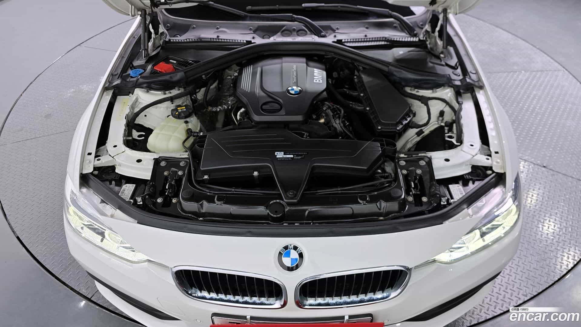 3-Series BMW 2018.2-OUTER-006