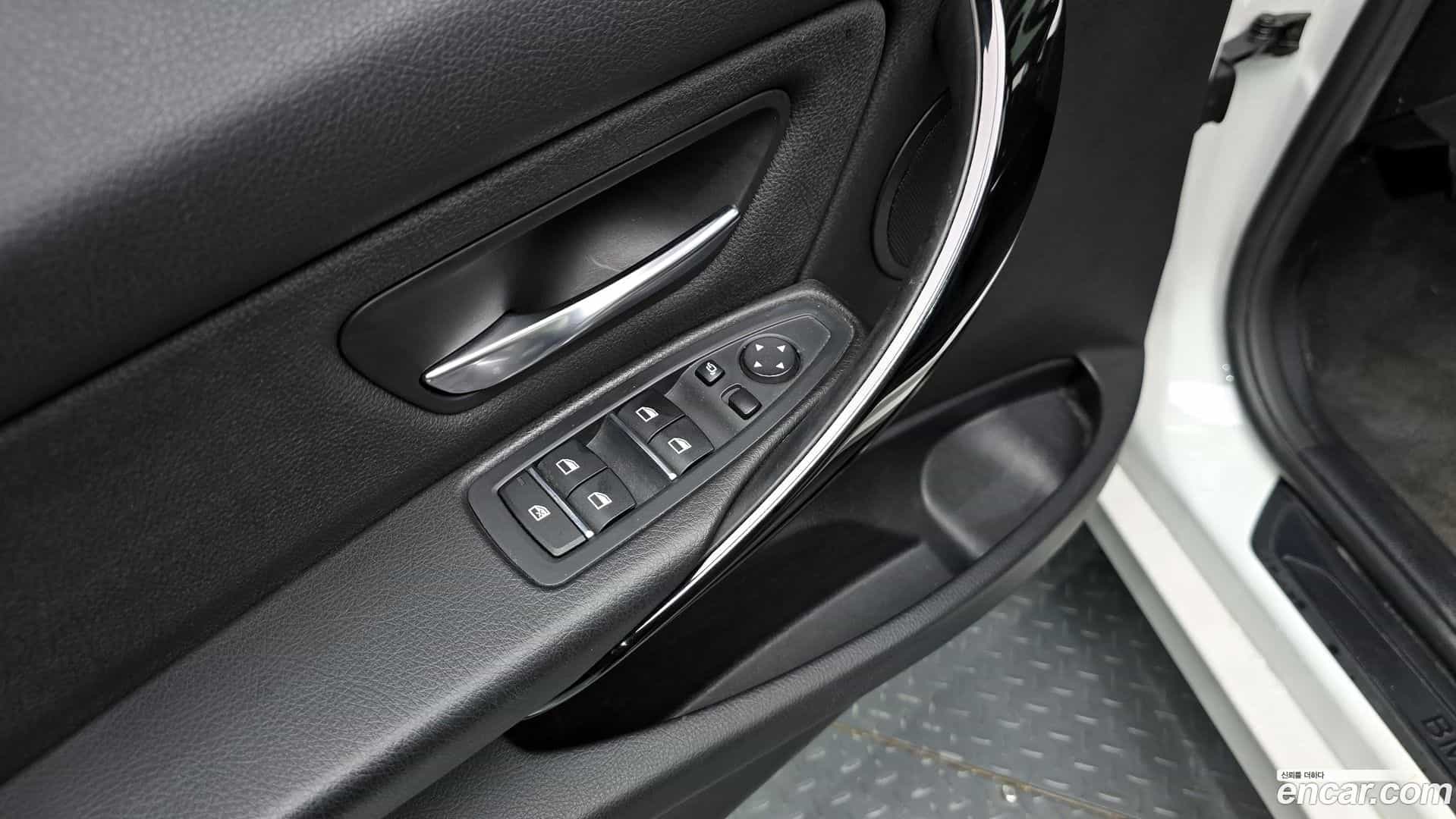 3-Series BMW 2018.2-OPTION-022