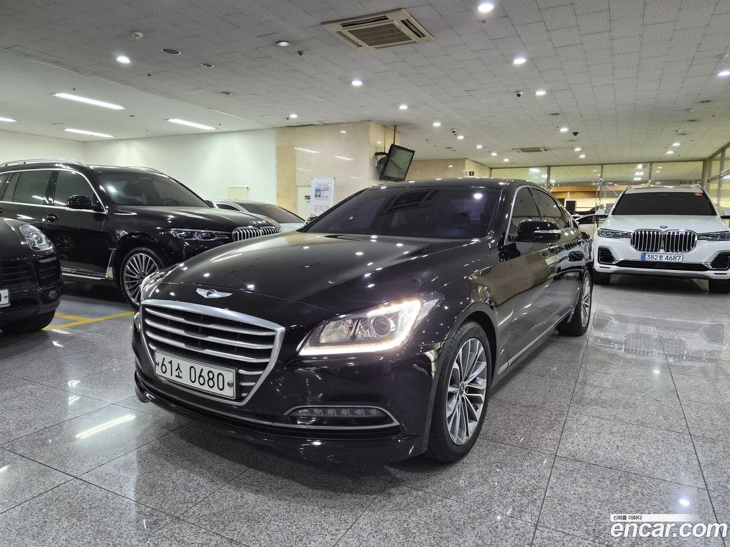 Main__Slider__Photo:Genesis Hyundai 2016.2-0