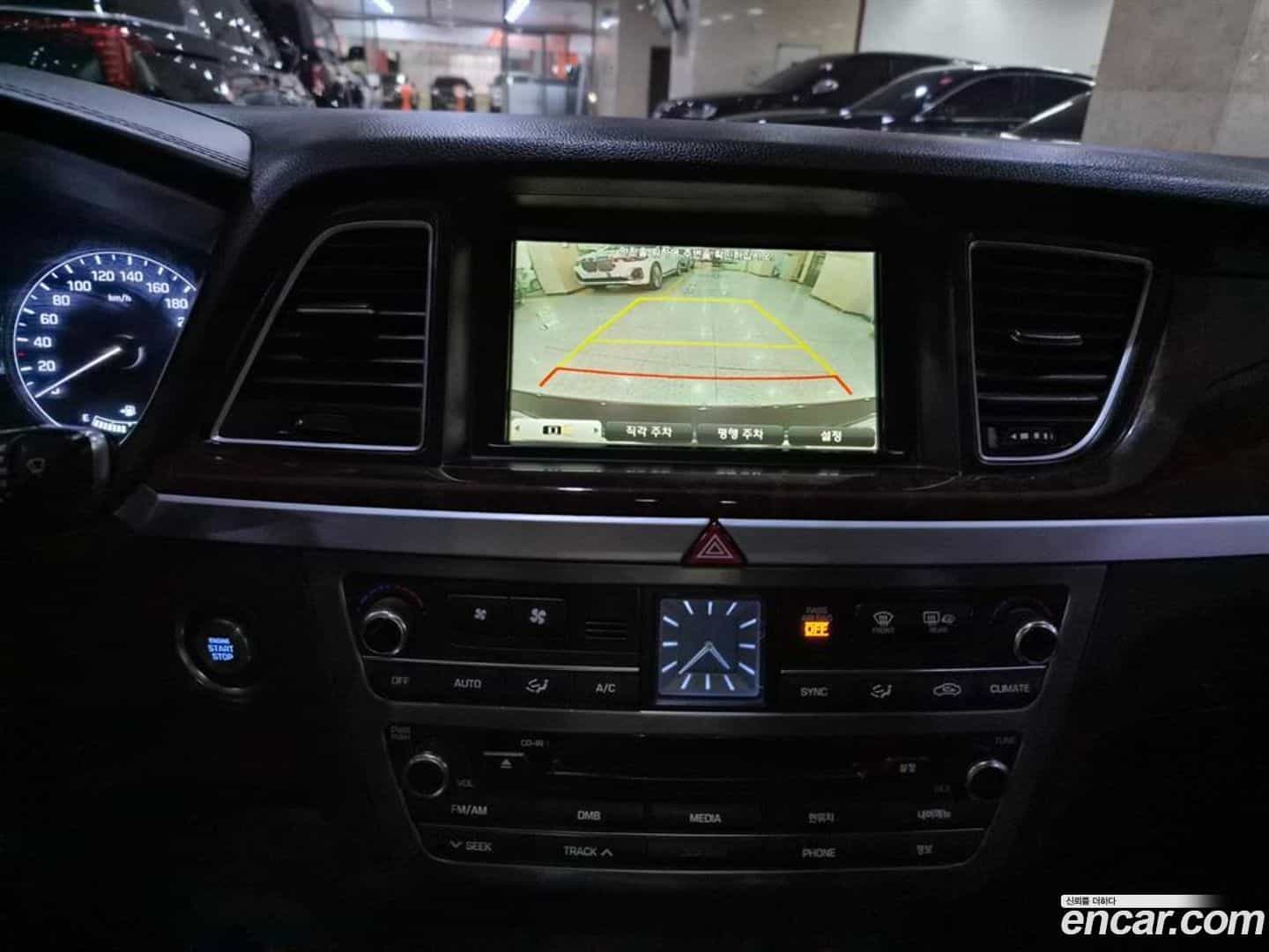 Genesis Hyundai 2016.2-OPTION-015