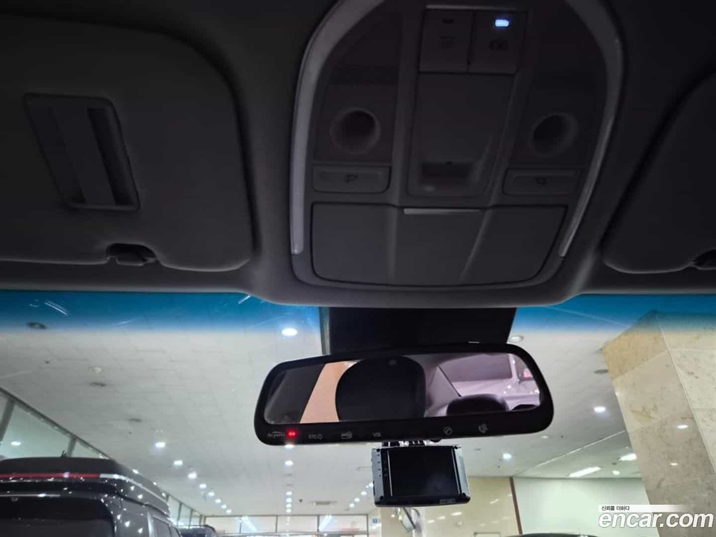 Genesis Hyundai 2016.2-OPTION-021