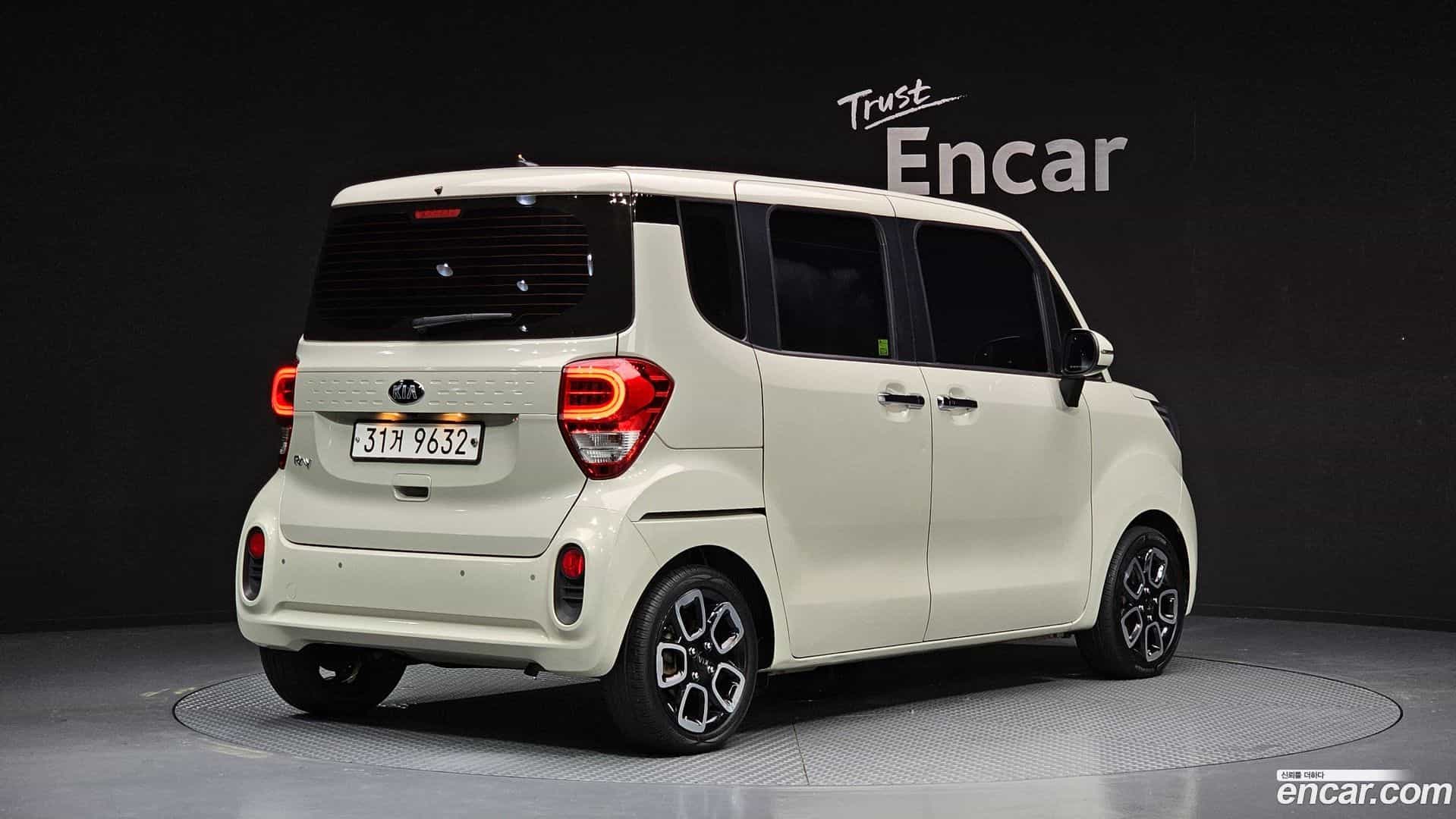 RAY Kia 2018.0-OUTER-002