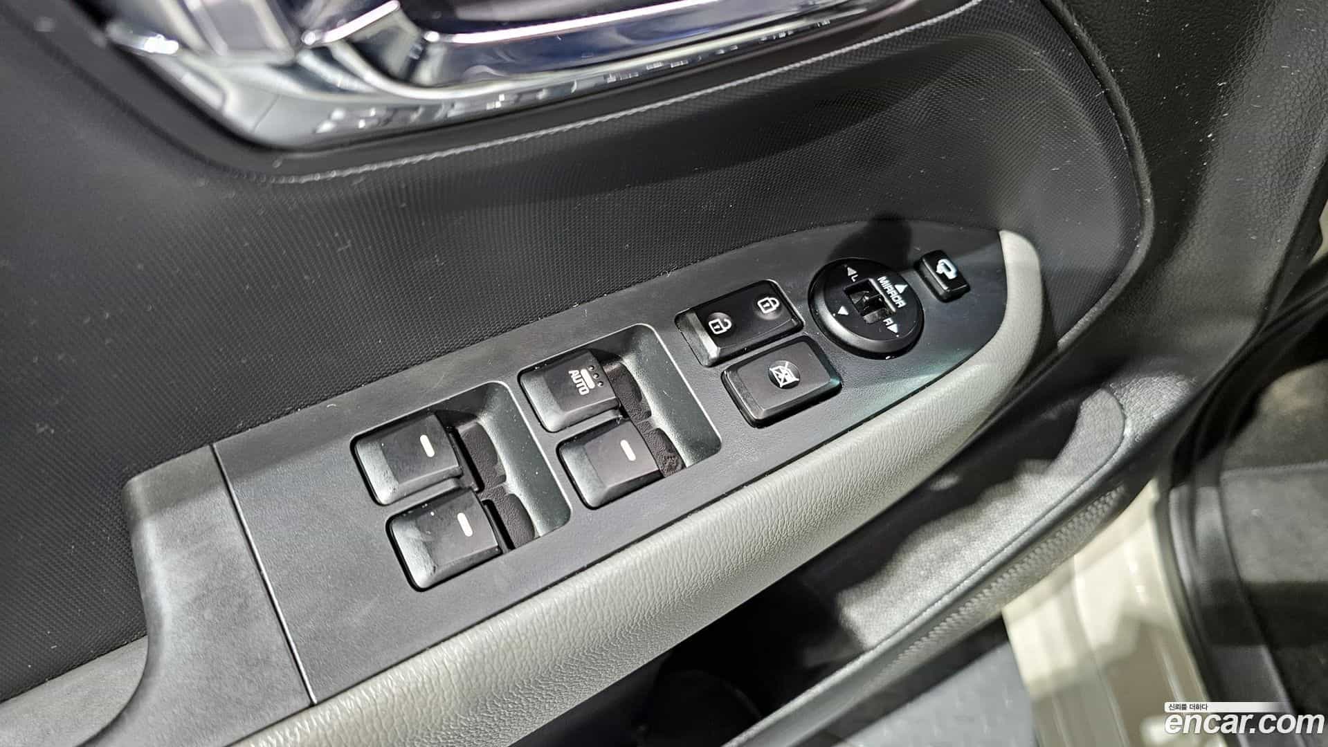 RAY Kia 2018.0-OPTION-041