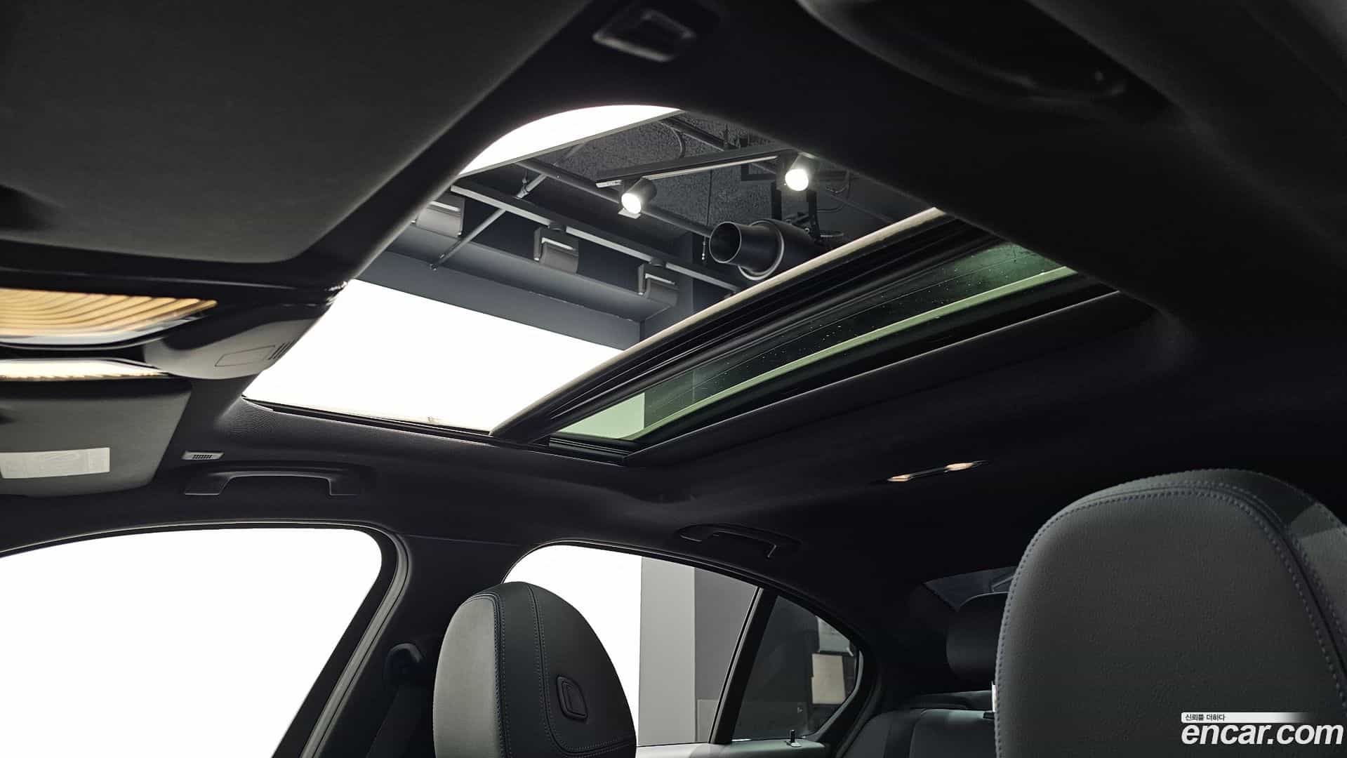 3-Series BMW 2021.6-OPTION-021
