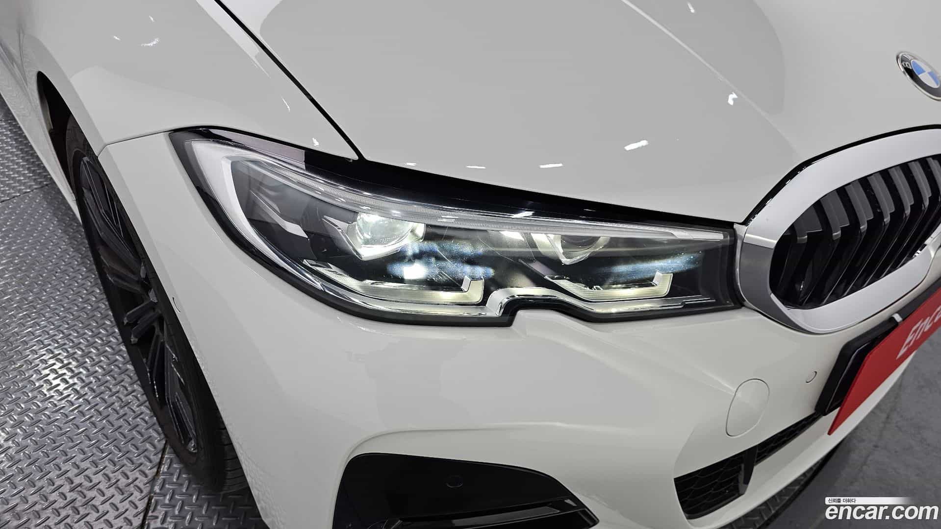 3-Series BMW 2021.6-OUTER-032