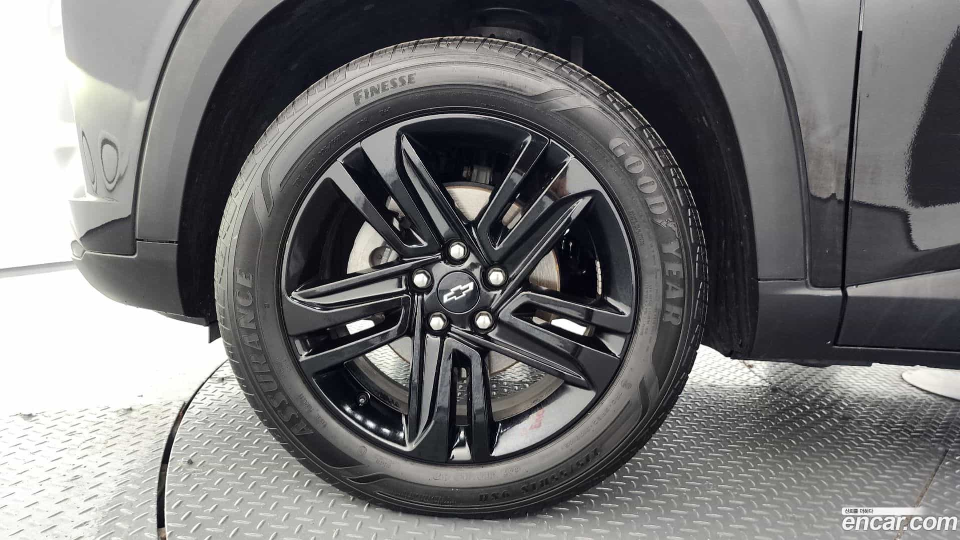 Trax Chevrolet 2023.10-OUTER-005