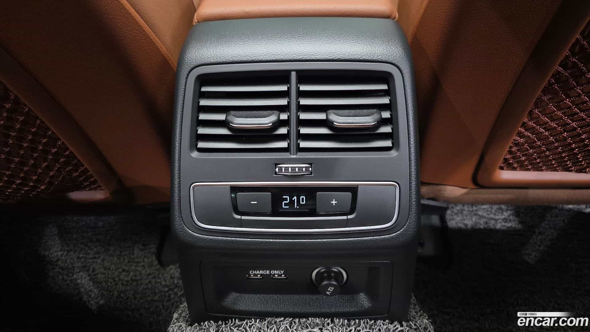 A4 Audi 2021.11-OPTION-044