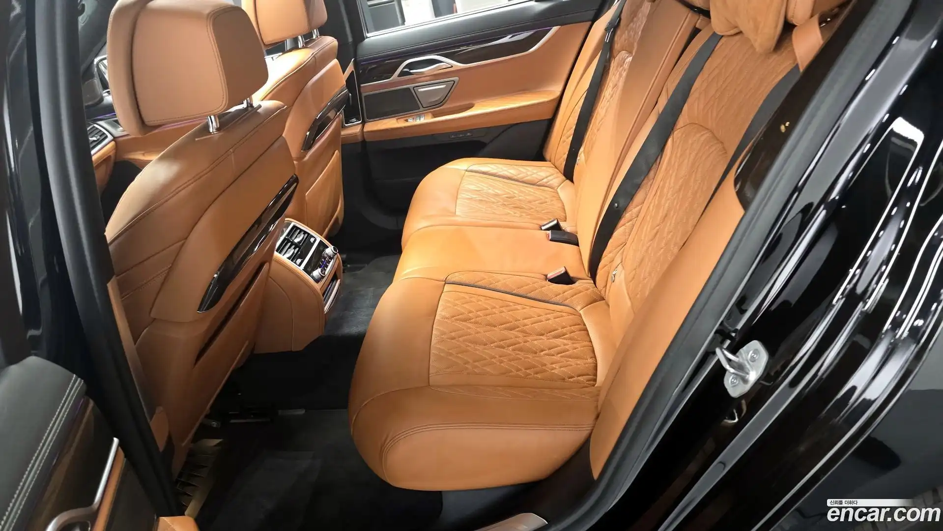 7-Series BMW 2022.5-OPTION-015